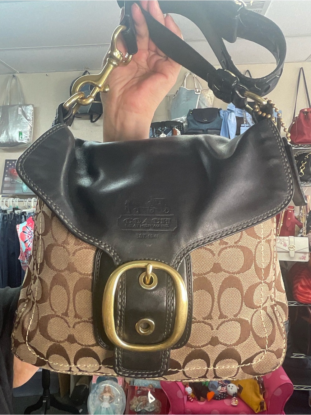 ○•°Purses & Wallets Live Show°•○ - Picture 7 of 12